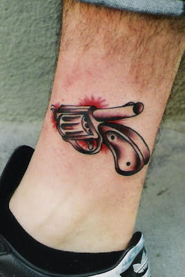Tatuaje Pistola