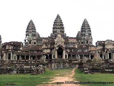 Candi Angkor Wat - 10 Candi Megah Di Dunia - www.simbya.blogspot.com