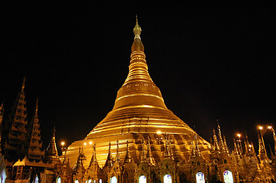 Candi Shwedagon  - 10 Candi Megah Di Dunia - www.simbya.blogspot.com