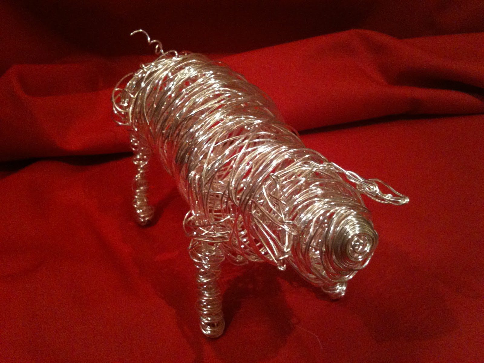 Wireworks sculpture in wire Pig