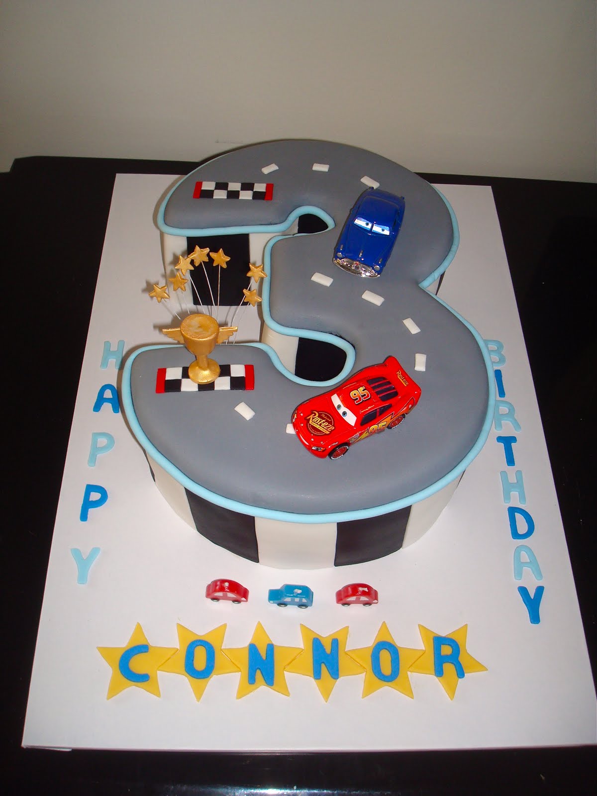 Lyn s Cake Art: Number 3 Race Track