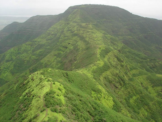 pahar ka dirshi dekhe