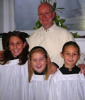 Allowing girl servers ended prejudice, inequality, says Vatican paper http://worldchristianchurches.blogspot.com