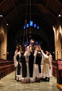 Ancient practice seen as way for modern Catholics to get close to Jesus http://worldchristianchurches.blogspot.com/