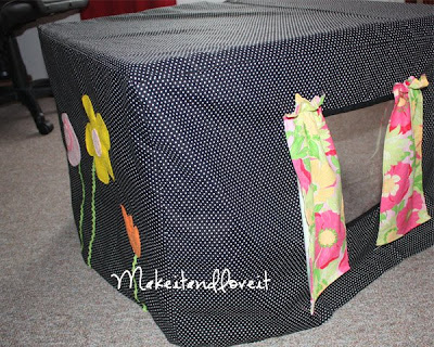 Fold up card table fort