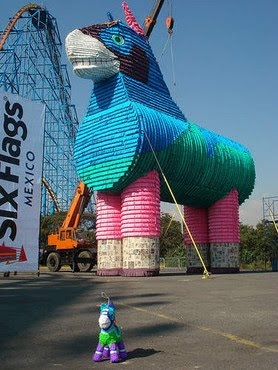 The Worlds Biggest Things Ever Pictures Seen on www.VyperLook.com The Worlds Biggest Things Ever Pictures Seen on www.VyperLook.com