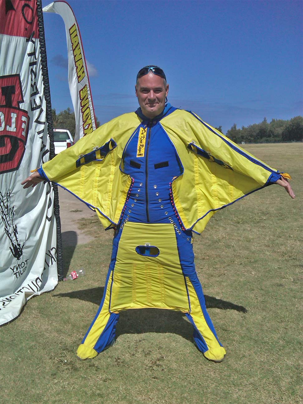 DaKineWingsuit.jpg