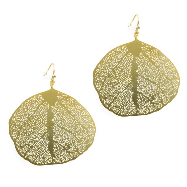 [filigree+gold+leaf.jpg]