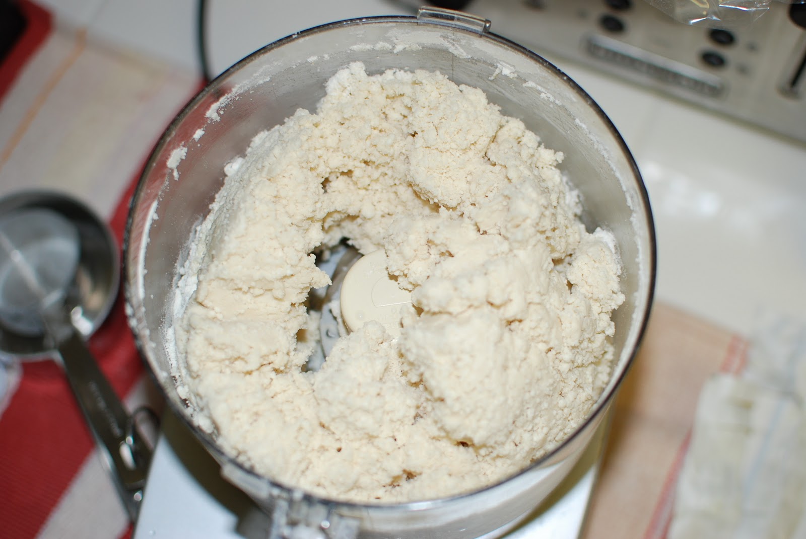 The Enchanted Cook Paula Deen's Crunch Top Apple Pie, Y'all