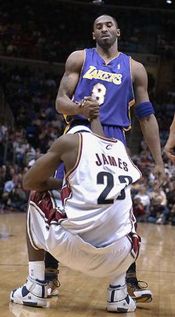 Kobe breaks his foot - Page 2 Kobe_Bryant_and_Lebron_James_in_this_funny_photo