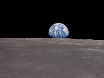 [A11earthrise2a11.jpg]