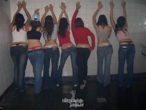 190 culos y nenas para hacerse mil pajas,una leyenda de post