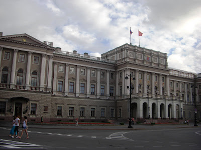 Palacio Mariinski, sede de la Asamblea Administrativa de San Petersburgo.