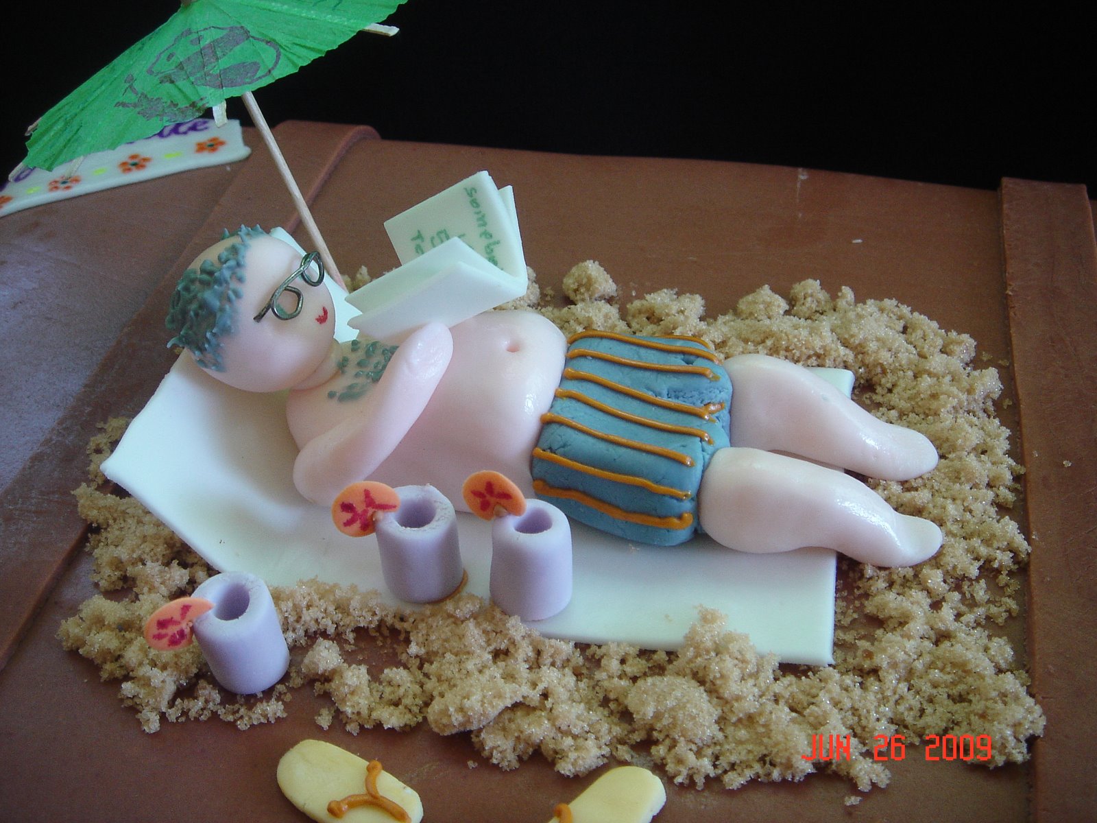 [Fun+at+the+beach.JPG]