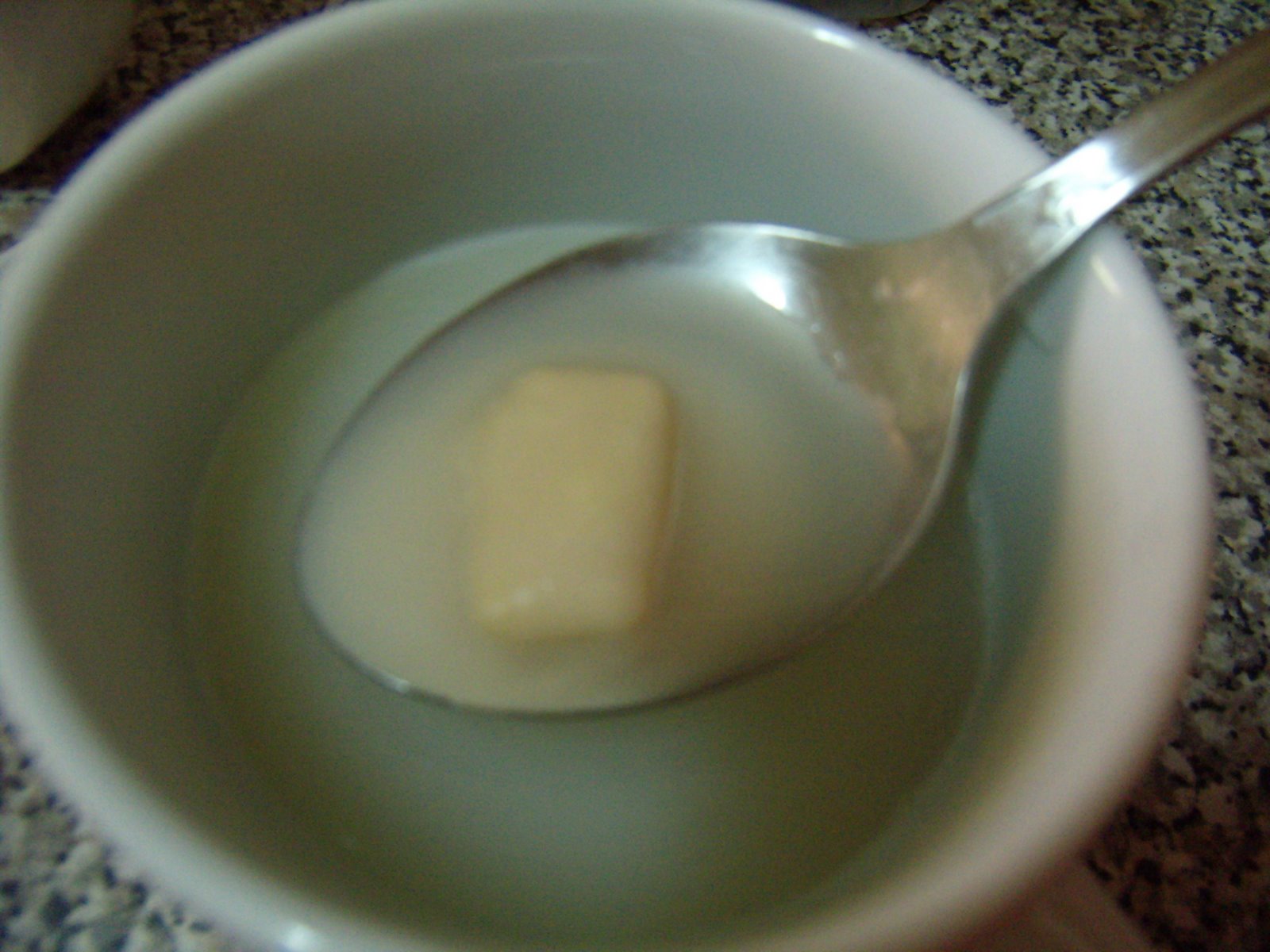 [PB030004.JPG]