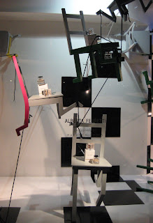 RetailStoreWindows.com: Harvey Nichols, London