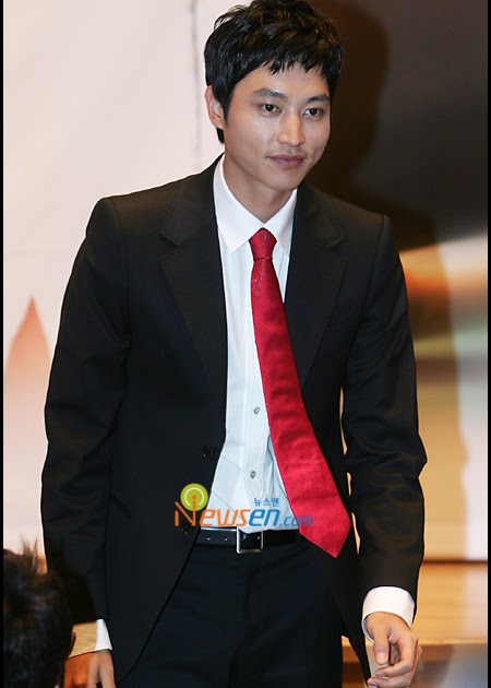 Korean Drama Star Actress Artist Profile Photos: Song Jong Ho