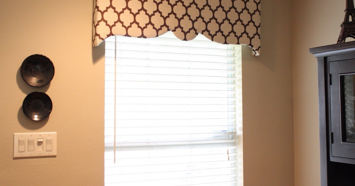 Christie Chase 161...pelmet vs. cornice