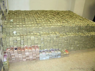 The Joke Blog: Ever wondered what 250 Million dollars looks like?