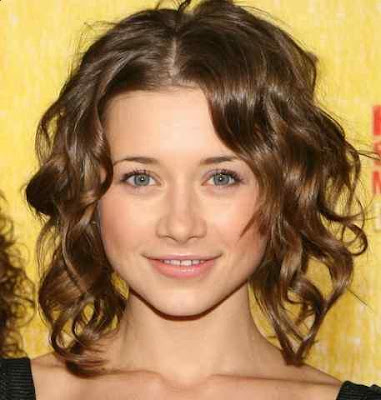 Curly hair styles 2011 short cut for women