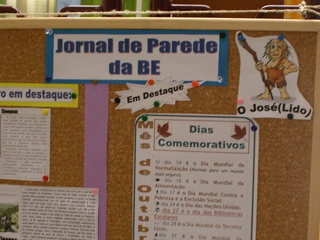 [JornalParede3.JPG]