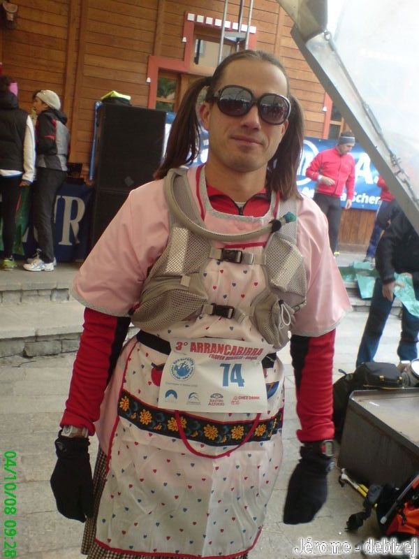 [081004-arrancabirra+(12).jpg]