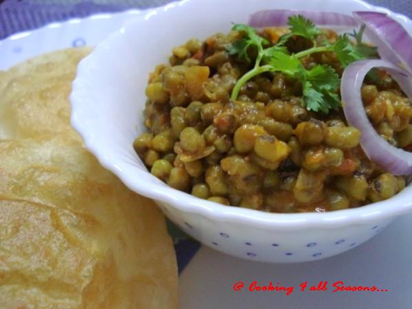[Moong+Dal+Curry.jpg]
