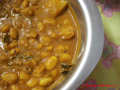 Mochai Kottai Kulambu