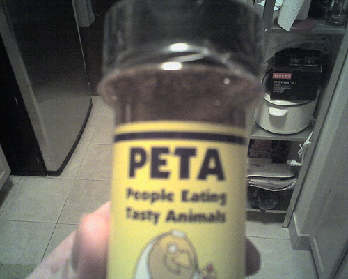 [peaople-eating-tasty-animals-MEAT-seasoning.jpg]