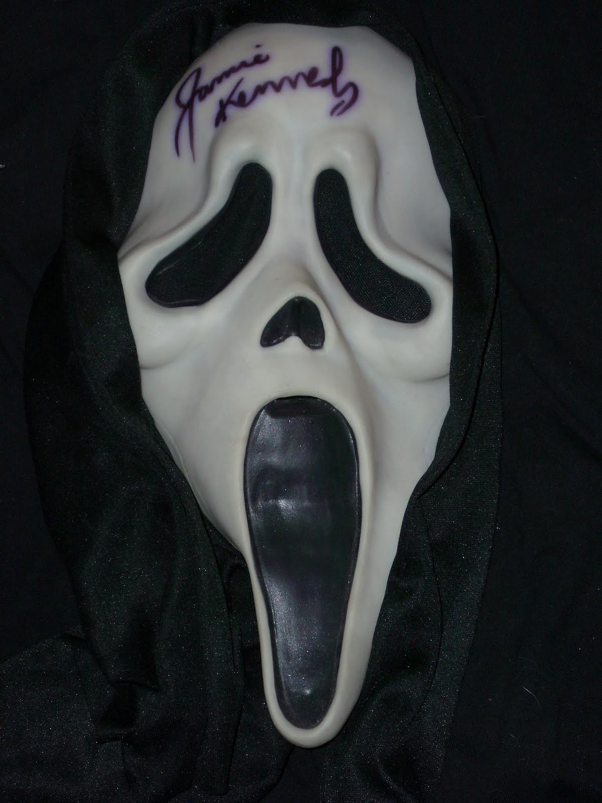 Dripping Blood Ghost Face Mask Ghostface Scream Mask