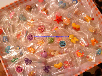 kerongsang kartun