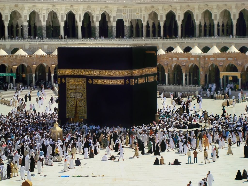 http://4.bp.blogspot.com/_Qc6aMdLT994/THQJR1ailEI/AAAAAAAAGFk/SWf59X0wDqg/s1600/Masjid+Al+Haram+in+Makkah+-+Saudi+Arabia+(Kaba).jpg