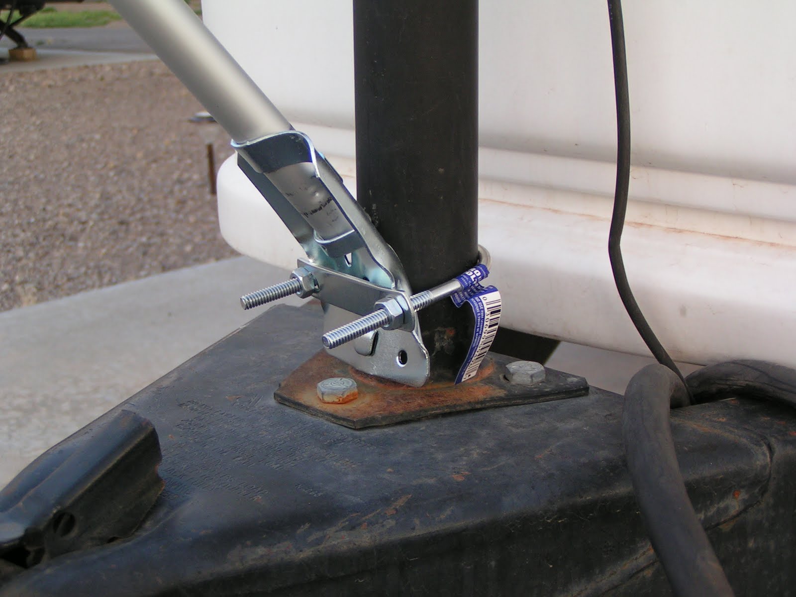 Lovin Our Life New Flag on the Travel Trailer