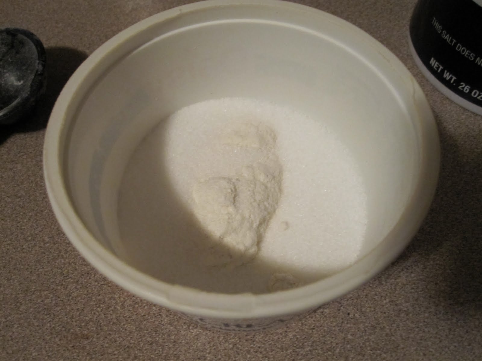 Beauty and Inspiration Tutorial Tuesday Homemade Spackle 7/20/2010