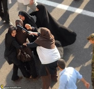 http://4.bp.blogspot.com/_QfVWU-2pVL4/SHSskDp59aI/AAAAAAAACzU/k5OGcG-TUjw/s400/iran13548.jpg