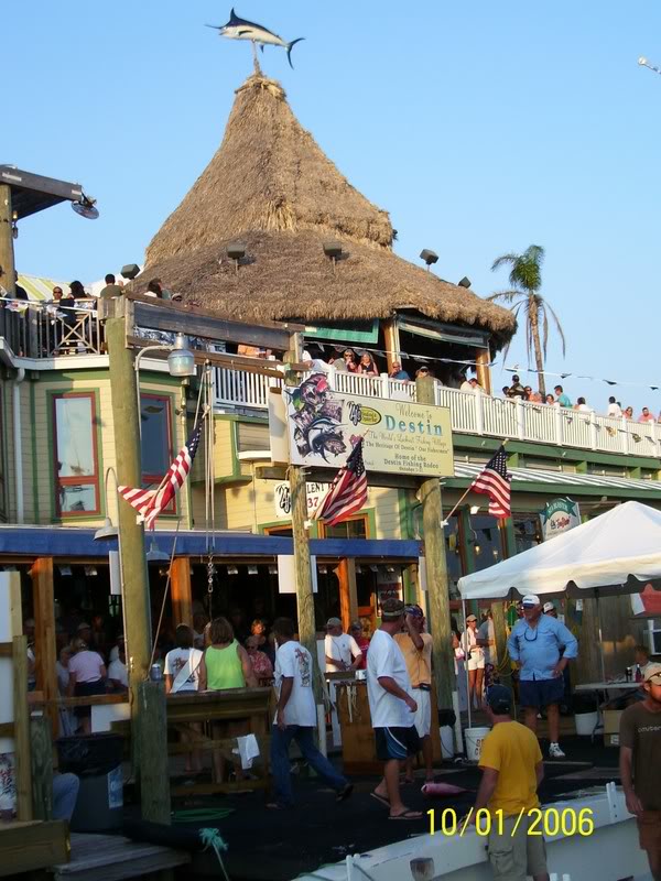 Pickled Pirate Aj S Seafood Oyster Bar Destin Fl