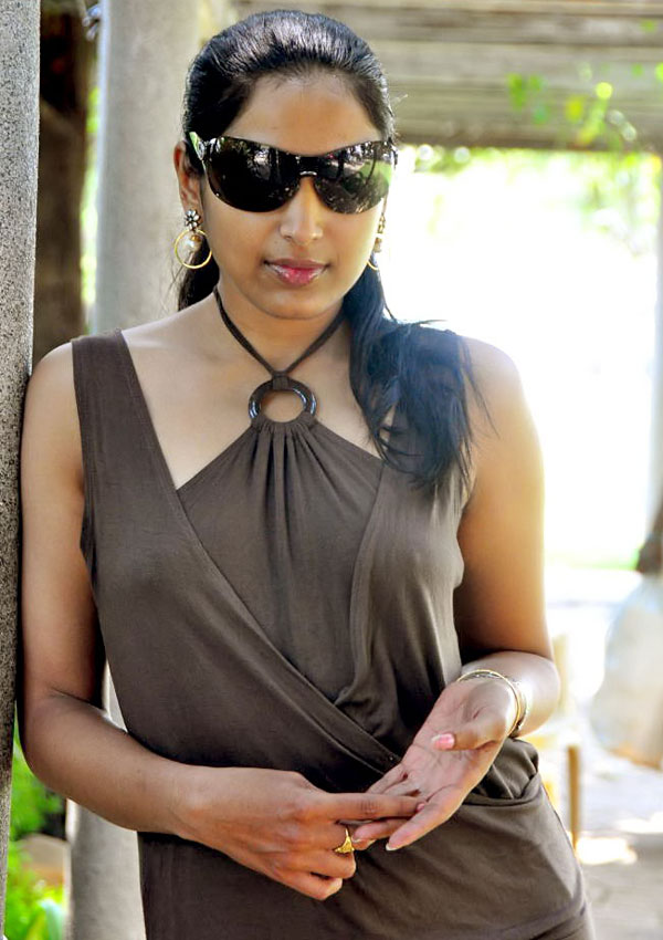 Padma Priya Hot Expose photo-shoot stills