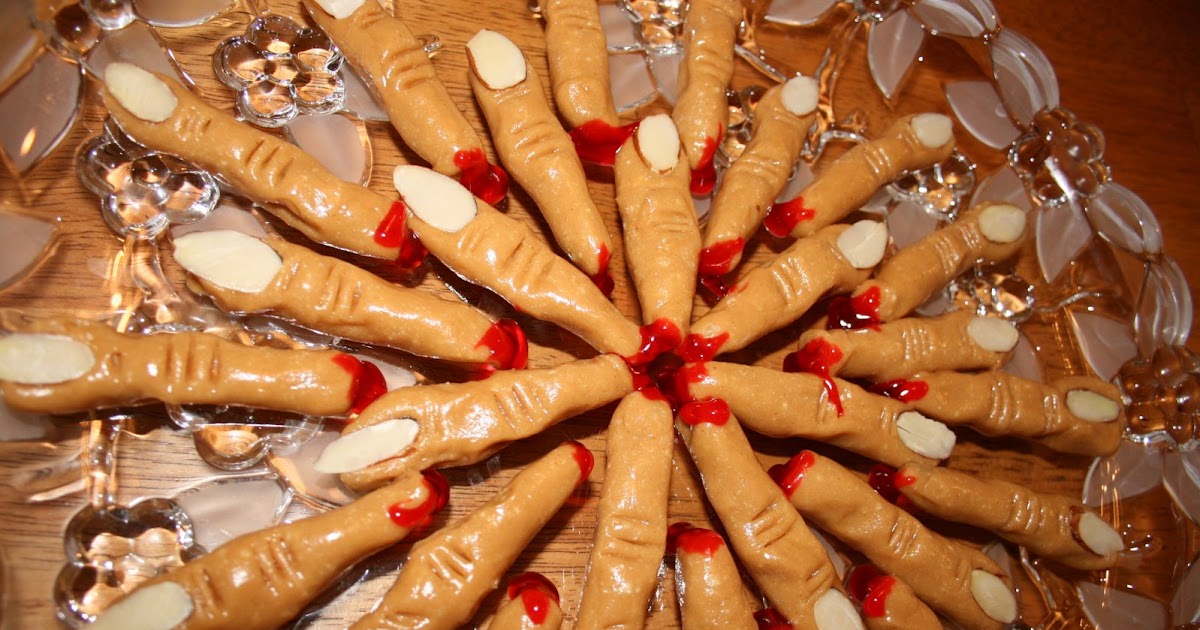 Molly Bee's Kitchen Halloween Finger Food (Peanut Butter Pretzel Candy)