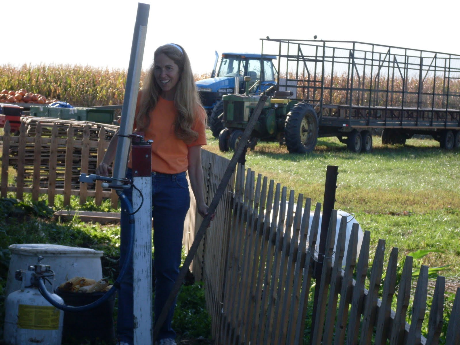 Molly Bee's Attic Amazeingly Corny Afternoon