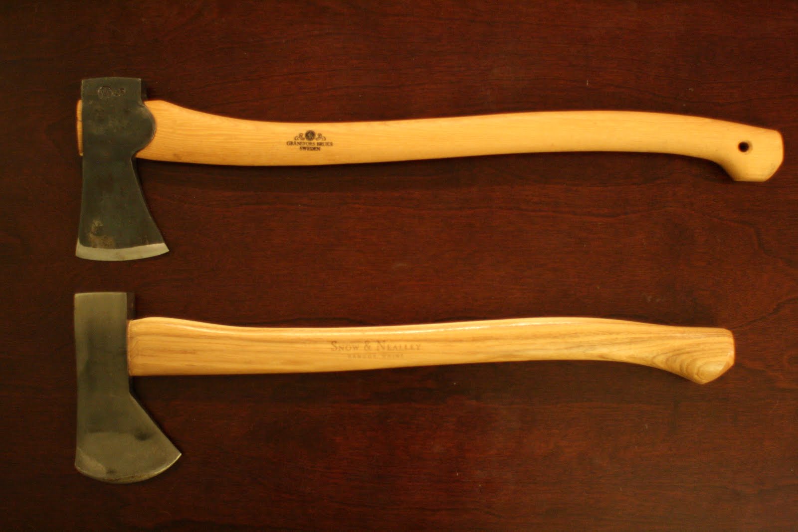 Wood Trekker Snow & Nealley Hudson Bay Axe Review
