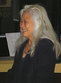 [200px-Maxine_Hong_Kingston_by_David_Shankbone.jpg]