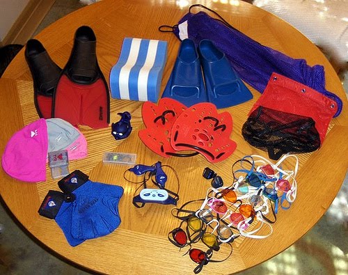 [swimming+gadgets.jpg]