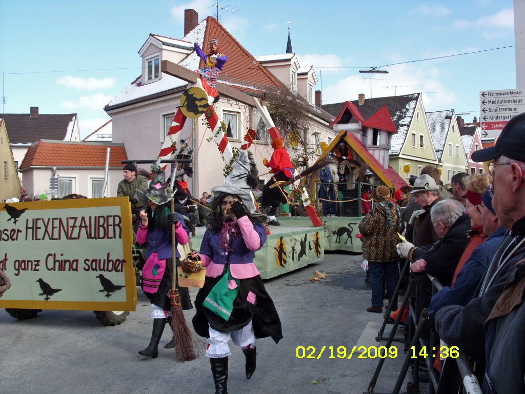 [Feb19,2009faschingdietfurt-ssmsung279_edited.JPG]