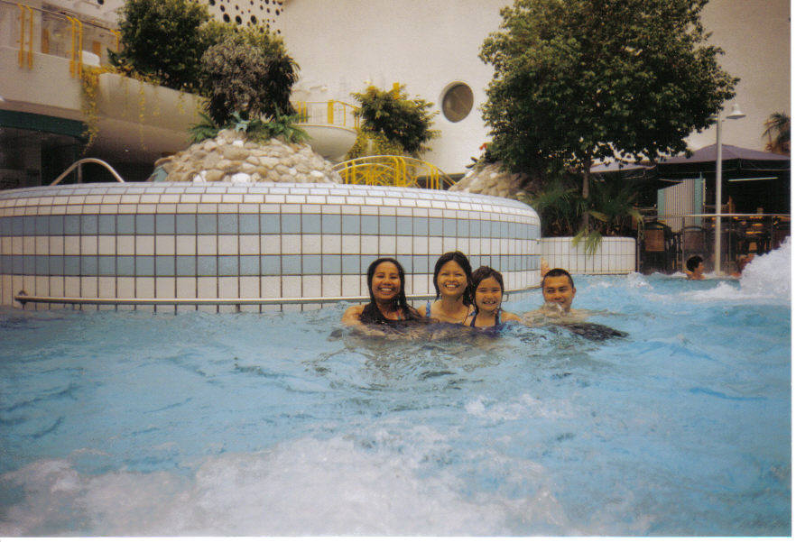 [liway-poolamberg.jpg]