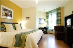 [cheaperhotelsroom.jpg]