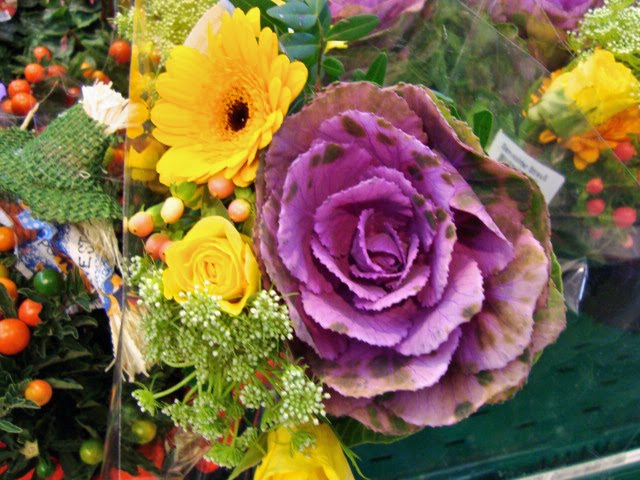 [Oct.23-26,2009.sony.psrbrg.hhnfelsflwrs024_edited.JPG]