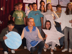 Lonquimay: la bibliotecaria Griselda " posa" con los chicos ¡actores!