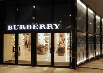 [burberry_ion-orchard1.jpg]