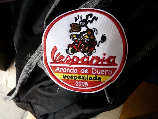 [parche+VESPANIADA2008.jpg]