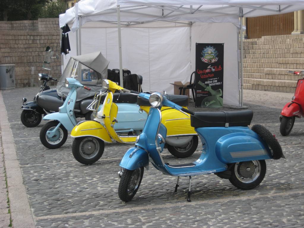 [IMG_2377.JPG]
